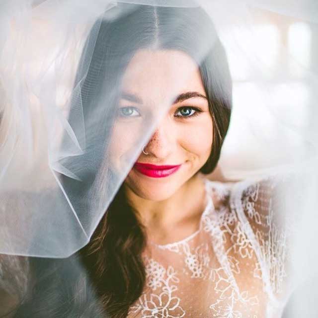 Veil Trends Couture bridal accessories