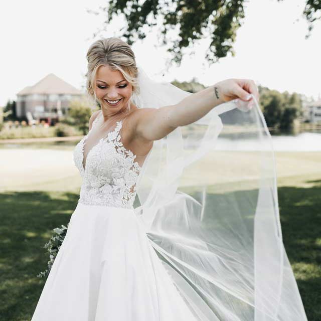 Bridal Collections - Effie's Bridal Trunk - Minnesota Bridal Salon